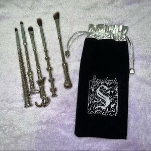 Storybook Cosmetics Harry Potter Wand 5 Piece Makeup Brush Set